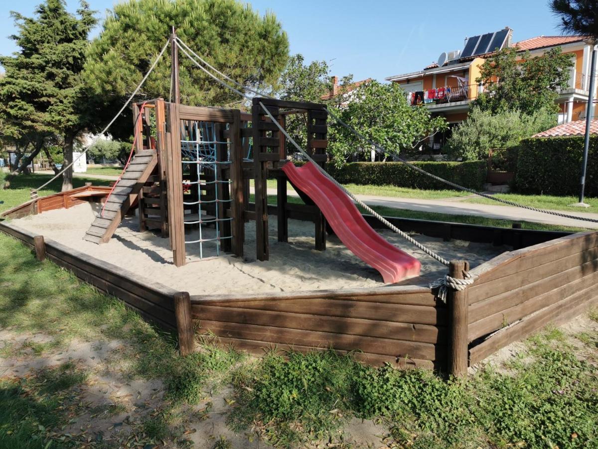 Nina Deluxe Superior 5 Star Apartment, Your Piece Of Heaven By The Sea & Park Novigrad Istria المظهر الخارجي الصورة