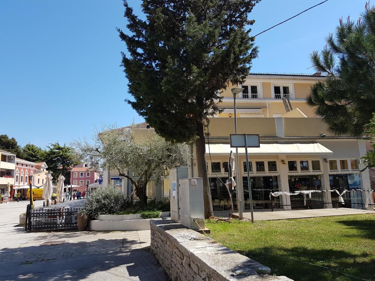 Nina Deluxe Superior 5 Star Apartment, Your Piece Of Heaven By The Sea & Park Novigrad Istria المظهر الخارجي الصورة