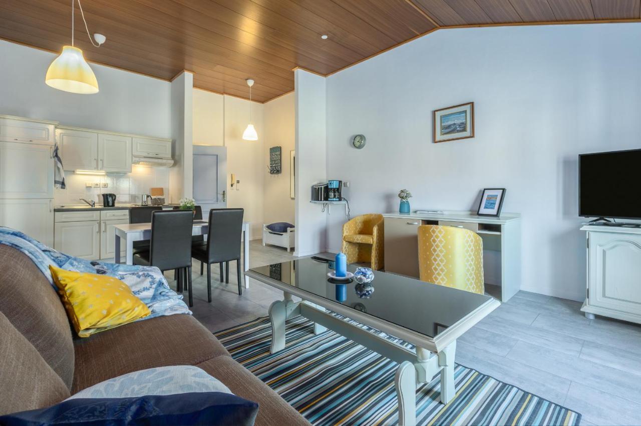 Nina Deluxe Superior 5 Star Apartment, Your Piece Of Heaven By The Sea & Park Novigrad Istria المظهر الخارجي الصورة
